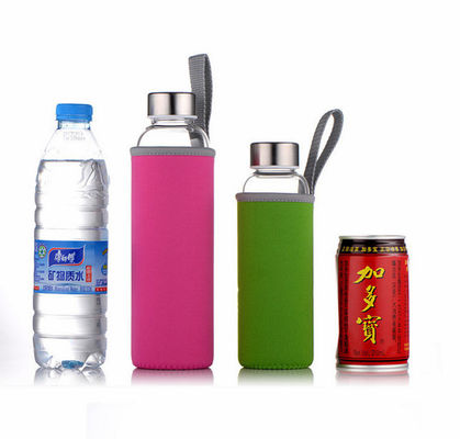 botella de agua modificada para requisitos particulares 550ml del vidrio de Borosilicate con la manga del neopreno proveedor