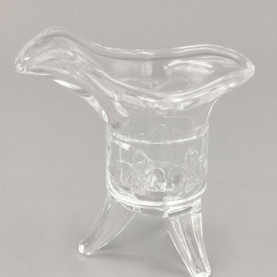 Vaso de medida cristalino del caballero del vintage, tres - vidrios cristalinos Legged del whisky proveedor