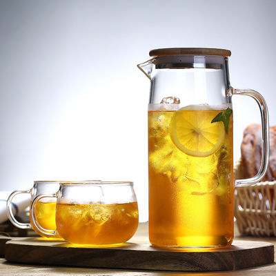 Alto durable de la bebida de la jarra de cristal a prueba de calor del agua con la tapa de bambú proveedor