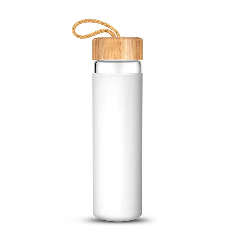 botellas de consumición del vidrio resistente del fragmento 20oz con las tapas, botella de cristal del gimnasio de la categoría alimenticia proveedor